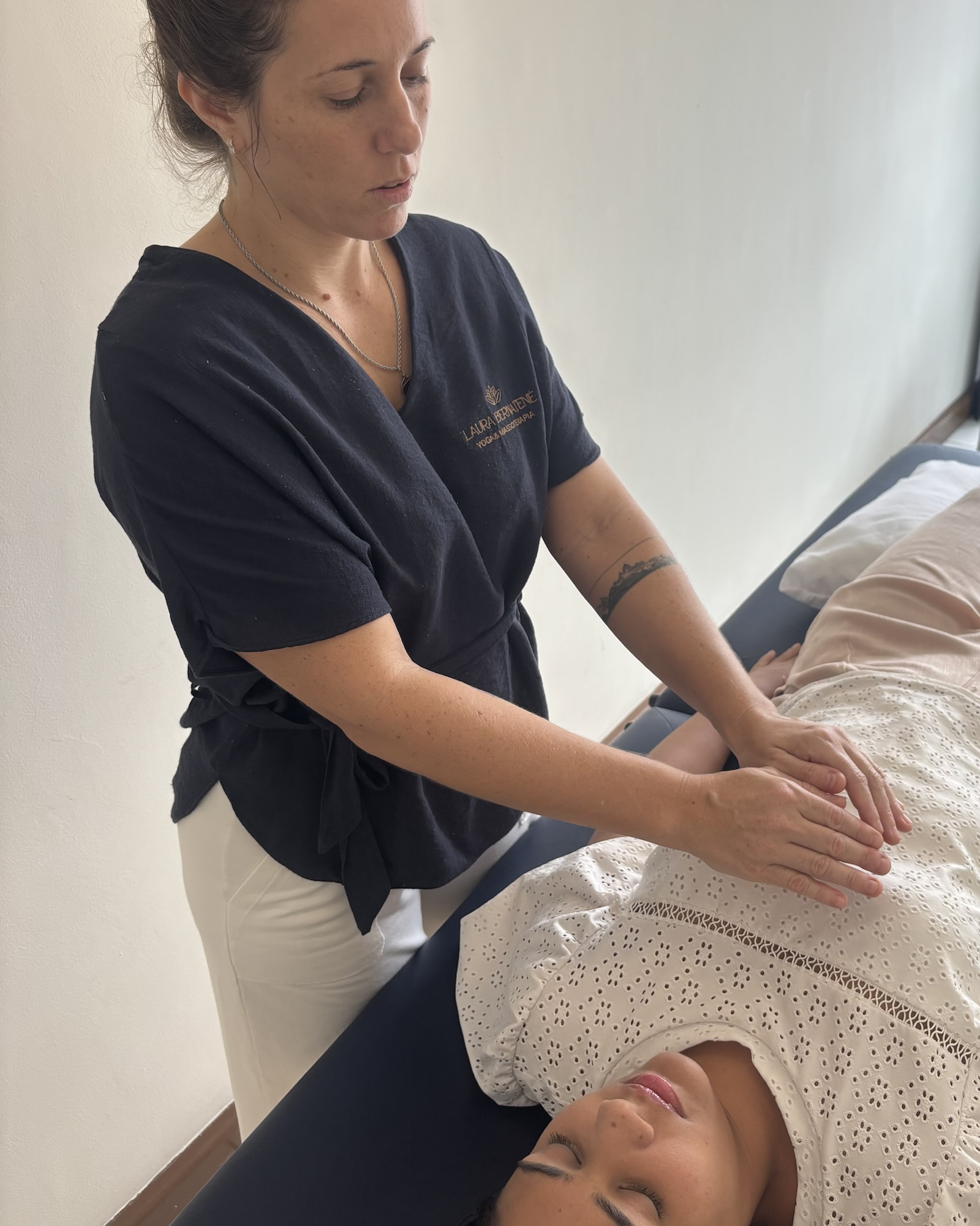 Sessão de Reiki com Laura Bernatené